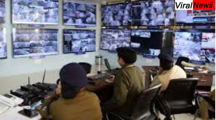 महाकुंभ पर झूठी जानकारी फैलाने वाले 54 अकाउंट पर FIR
